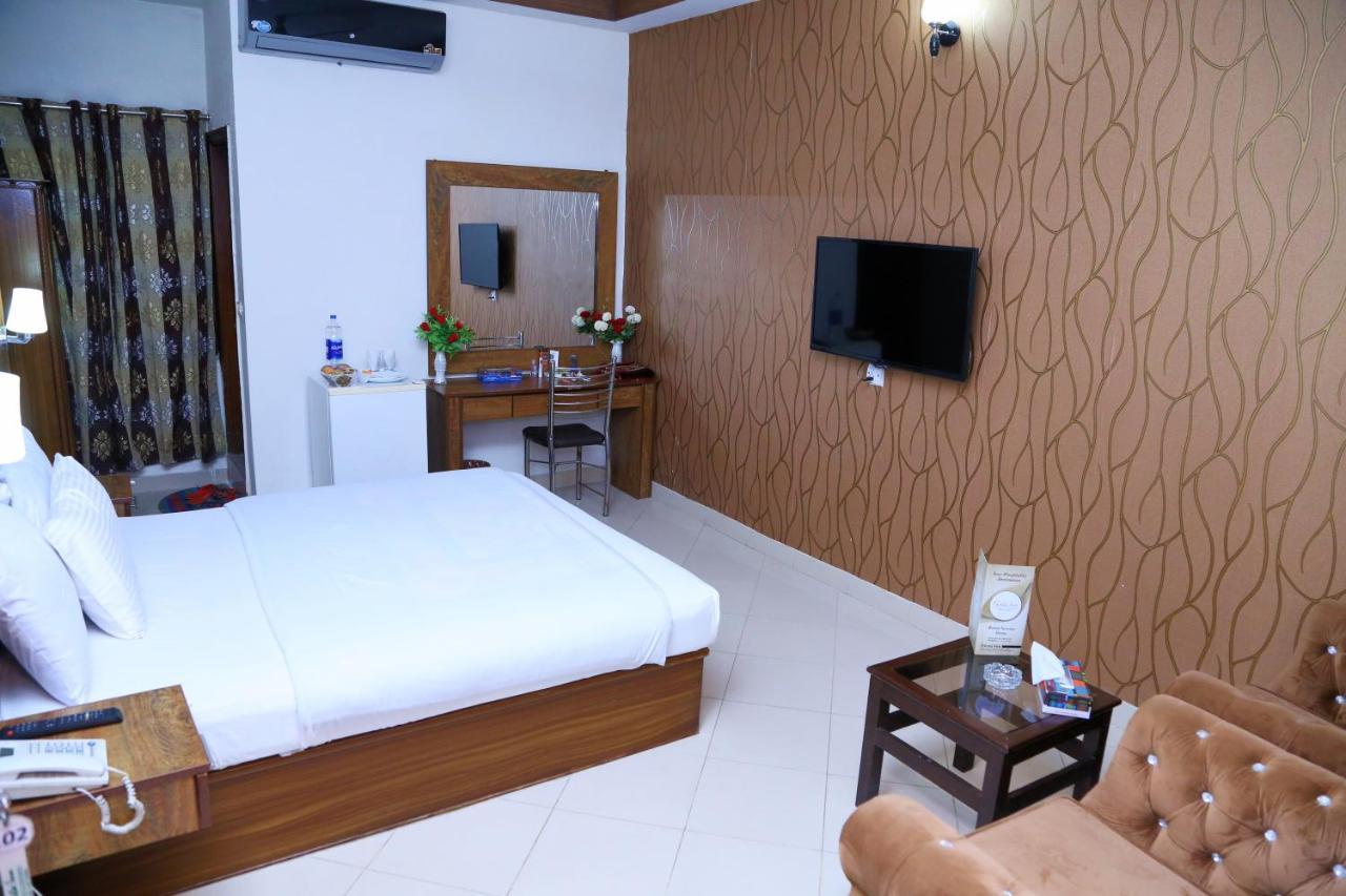 Fiesta Inn Hotel & Resorts Multan Extérieur photo