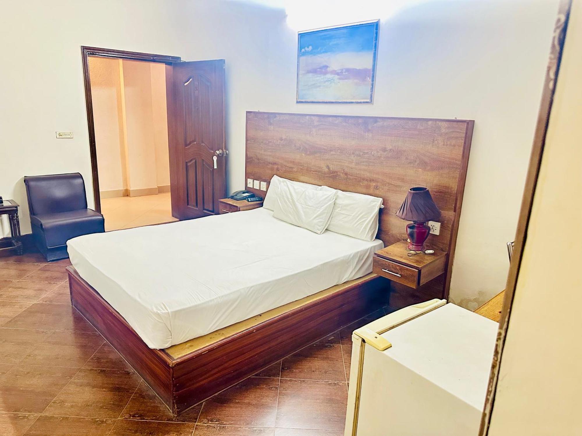 Fiesta Inn Hotel & Resorts Multan Extérieur photo