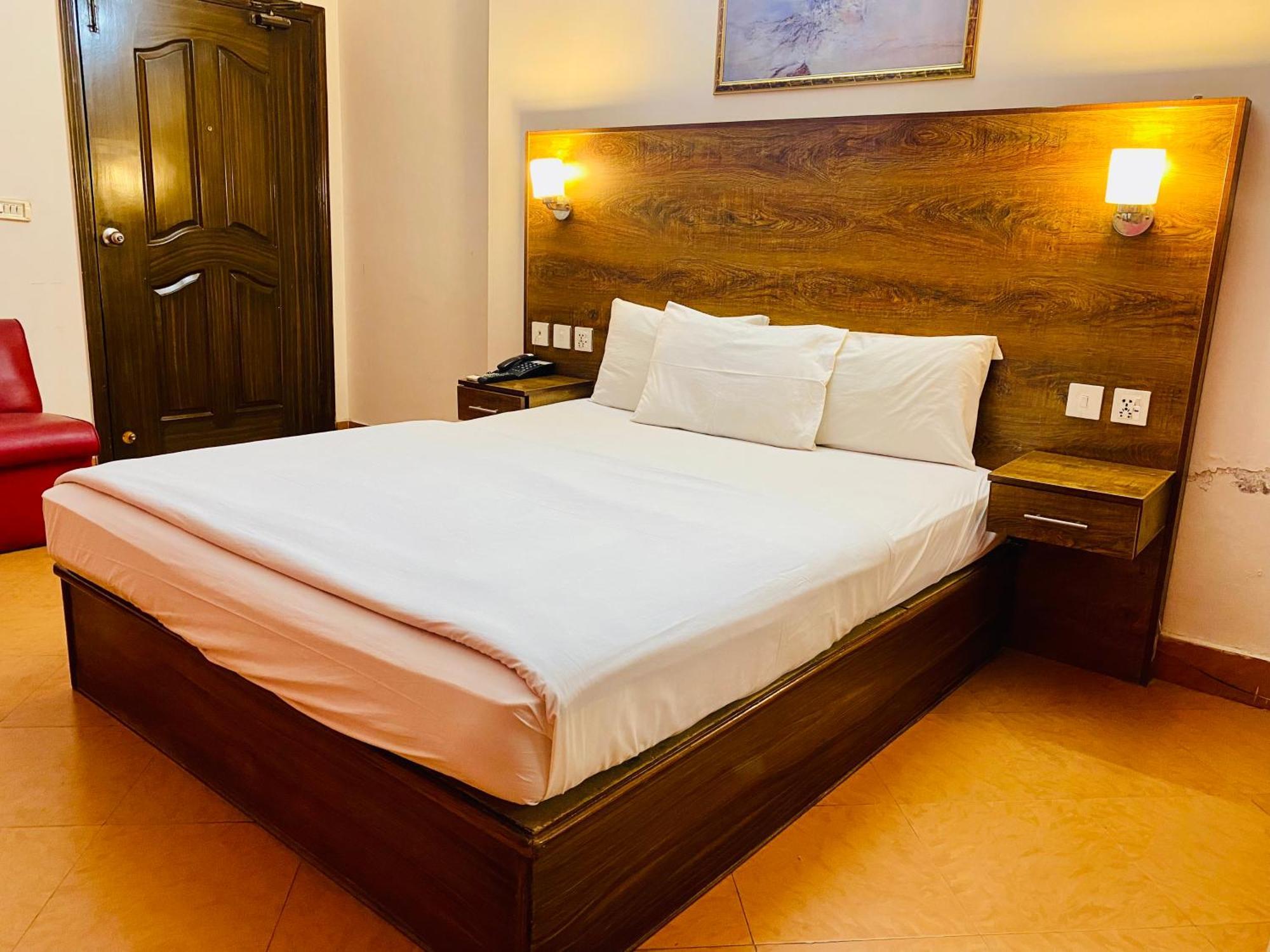 Fiesta Inn Hotel & Resorts Multan Extérieur photo