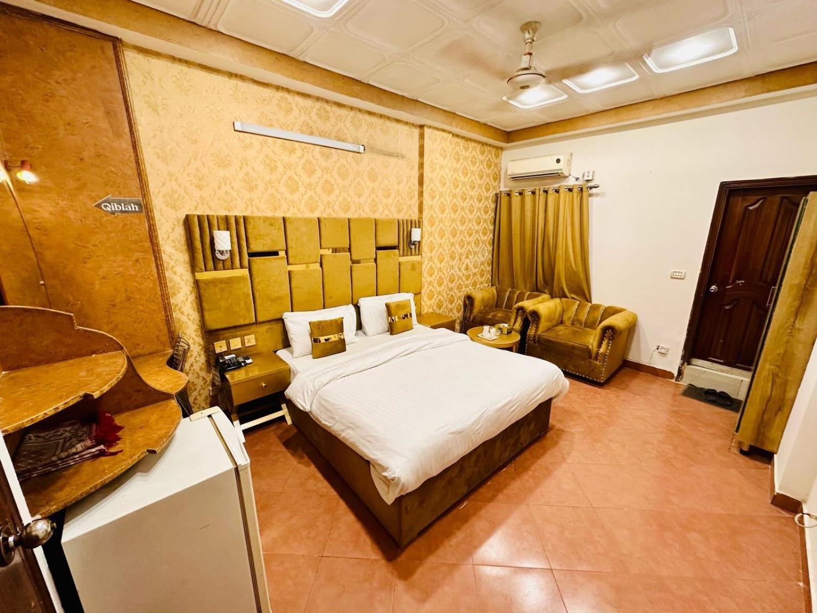Fiesta Inn Hotel & Resorts Multan Extérieur photo