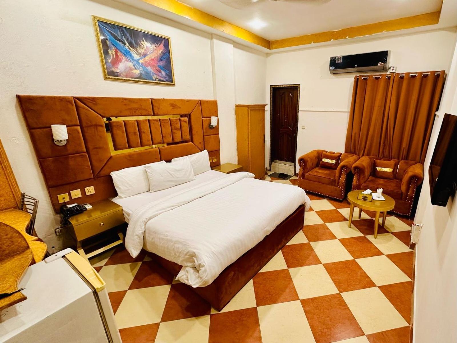 Fiesta Inn Hotel & Resorts Multan Extérieur photo
