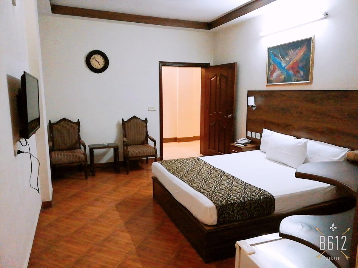 Fiesta Inn Hotel & Resorts Multan Extérieur photo